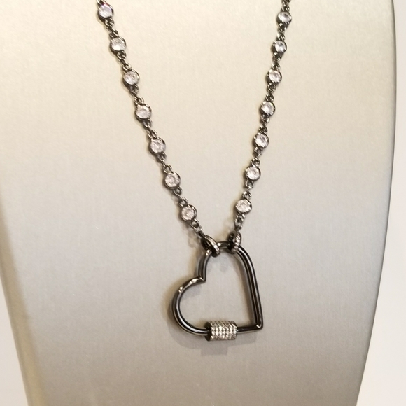 CZ Heart Carabiner Lock Pendant Charm Necklace NEW - Picture 4 of 7